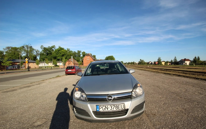 Opel Astra cena 10900 przebieg: 264465, rok produkcji 2006 z Tuchola małe 466